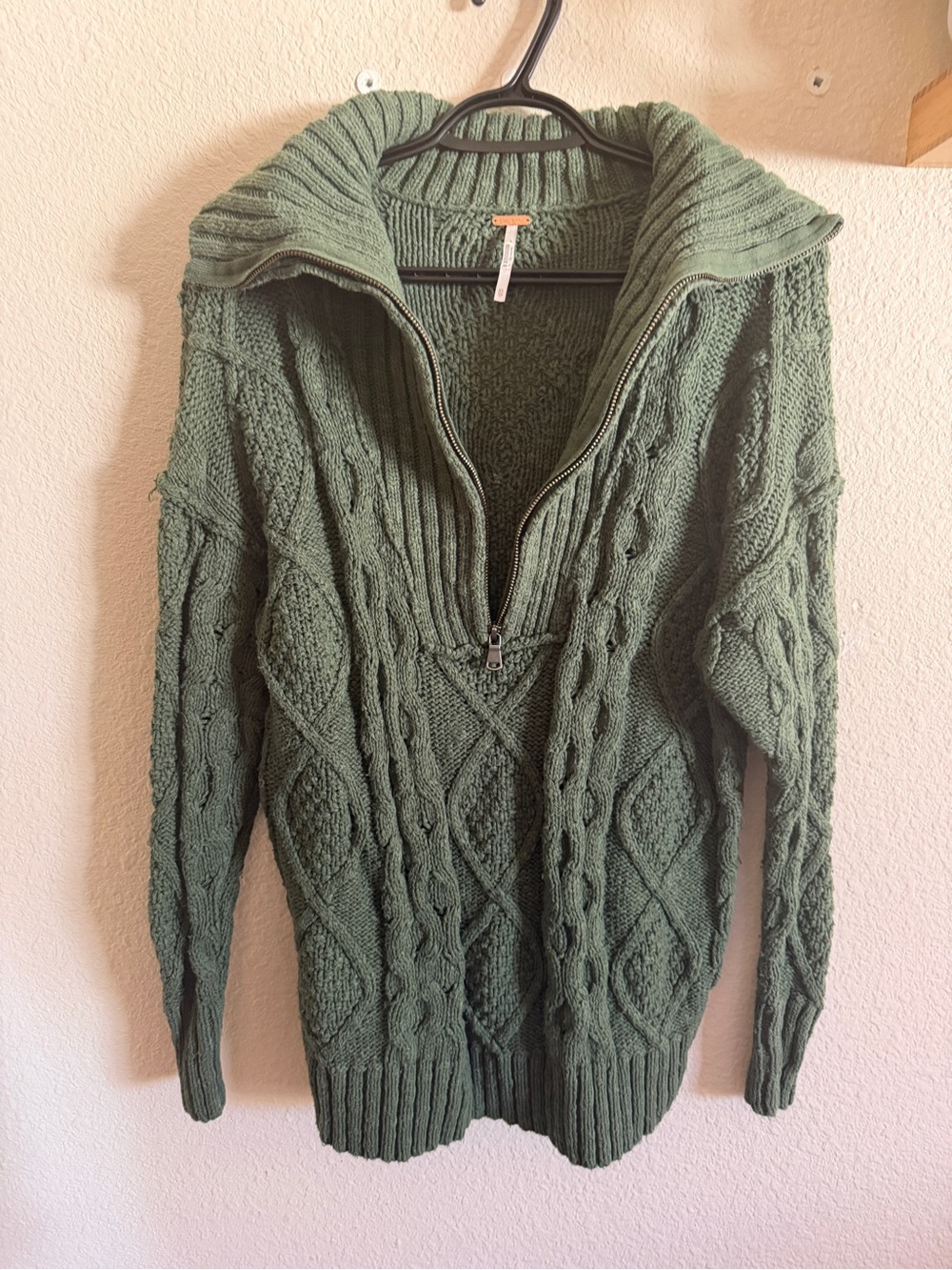 Half-Zip Cable Knit Sweater - Olive Green